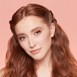 Benefit Makeup - 🆕️Benefit Gimme Brow + Volumizing Eyebrow Gel🆕️ Benefit Makeup - 🆕️Benefit Gimme Brow + Volumizing Eyebrow Gel🆕️